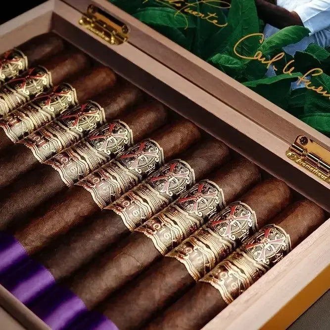 FFOX Heaven and Earth Tauros The Bull Maduro Arturo Fuente