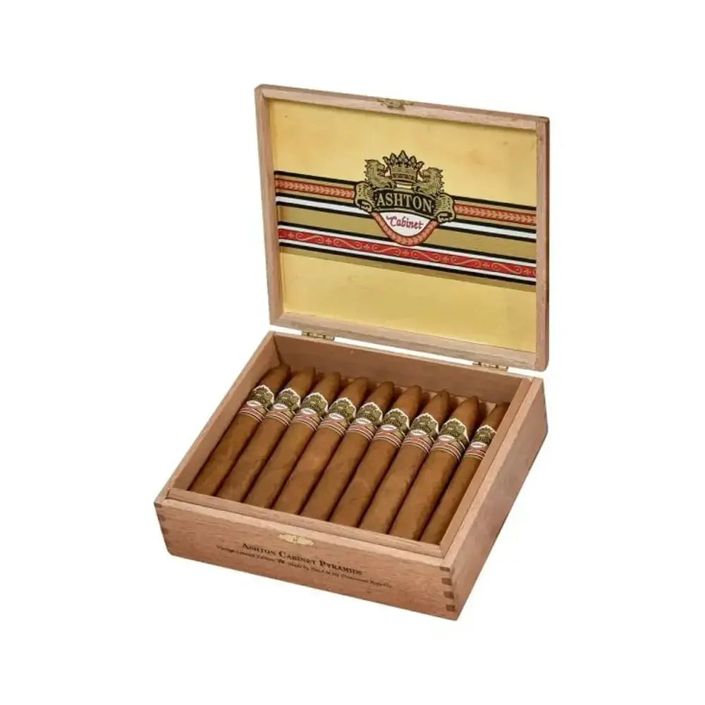 Ashton Cabinet Series Pyramid Single Cigar