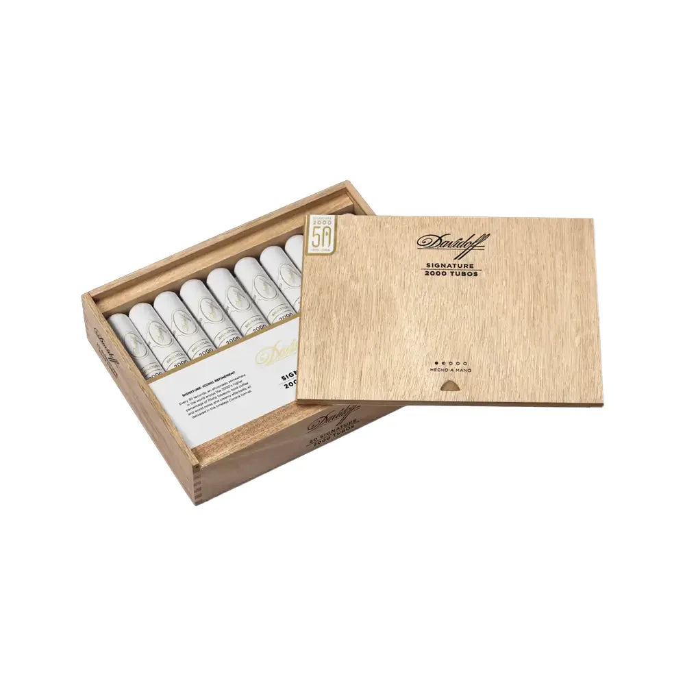 Davidoff Signature Series 2000 Tubo Open Box