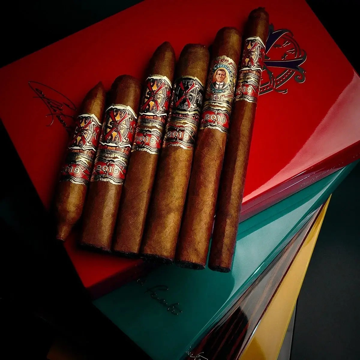FFOX Opus6 ForbiddenX Humidor and Cigars