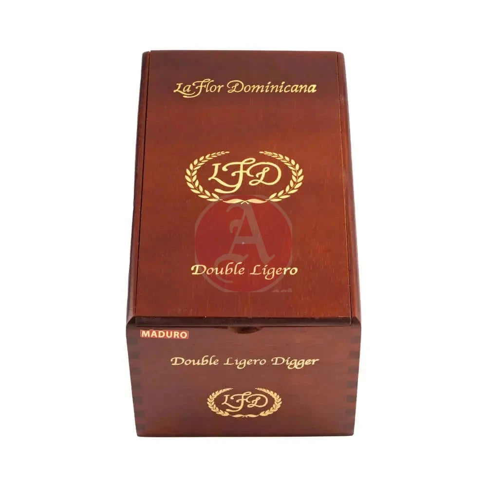 La Flor Dominicana Double Ligero Digger Maduro Closed Box