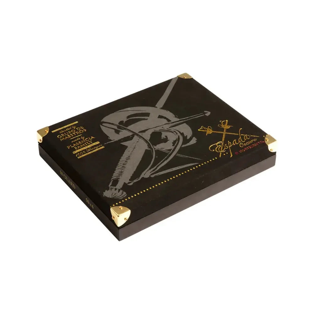 Montecristo Espada Oscuro Quillon Churchill Closed Box