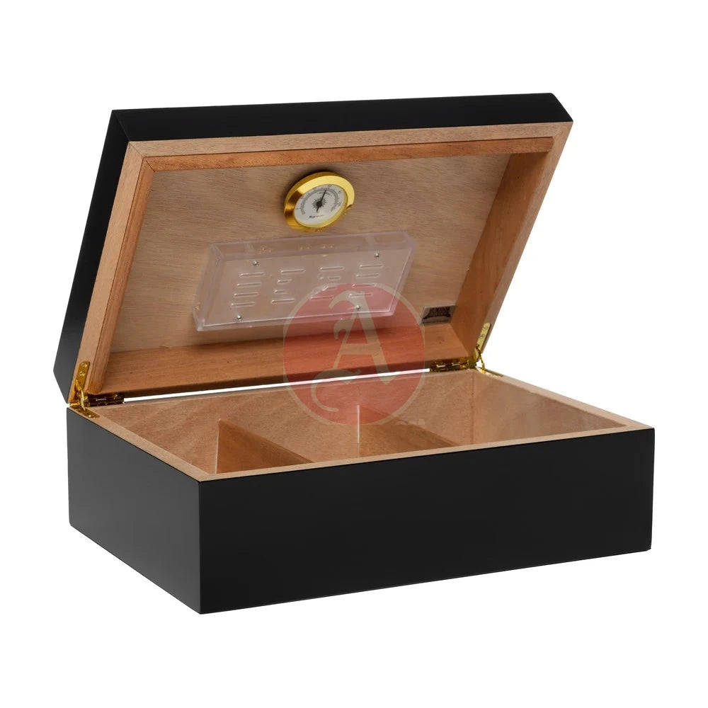 Porto 40-70 Count Cap. Black Humidor
