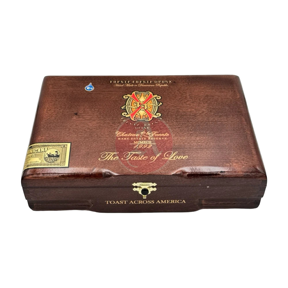 Arturo Fuente OpusX Taste of Love Perfecxion #77 Shark Closed Box