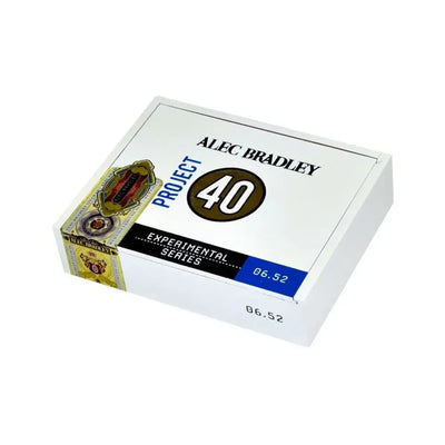 Alec Bradley Project 40 Toro 06.52 Closed Box
