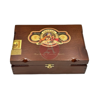 Arturo Fuente Casa Cuba Doble Tres Corona Closed Box