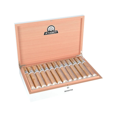 Atabey Benditos Churchill Open Box
