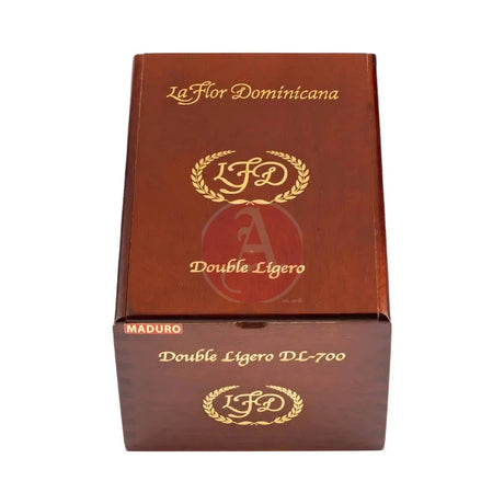 La Flor Dominicana Double Ligero 700 Closed Box