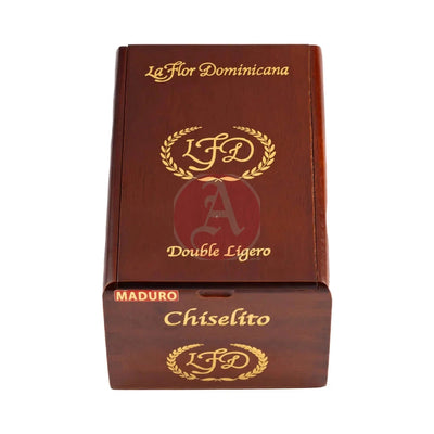 La Flor Dominicana Double Ligero Chiselito Maduro Closed Box