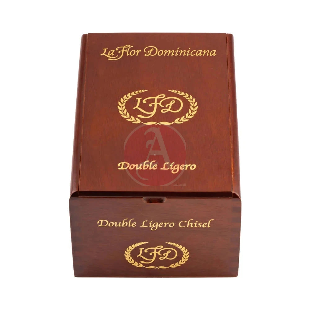 La Flor Dominicana Double Ligero Chisel Closed Box