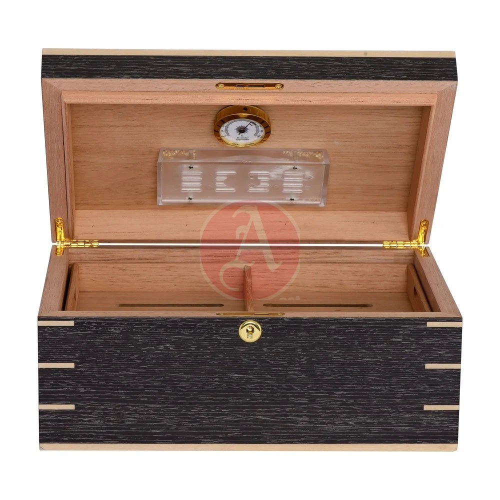 Messenia 45-75 Cg Count Desktop Humidor, Grey Oak Veneer