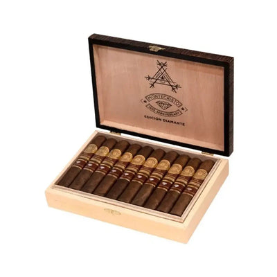 Montecristo 1935 Anny Diamante Robusto Open Box