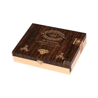 Montecristo 1935 Anny Diamante Toro Closed Box