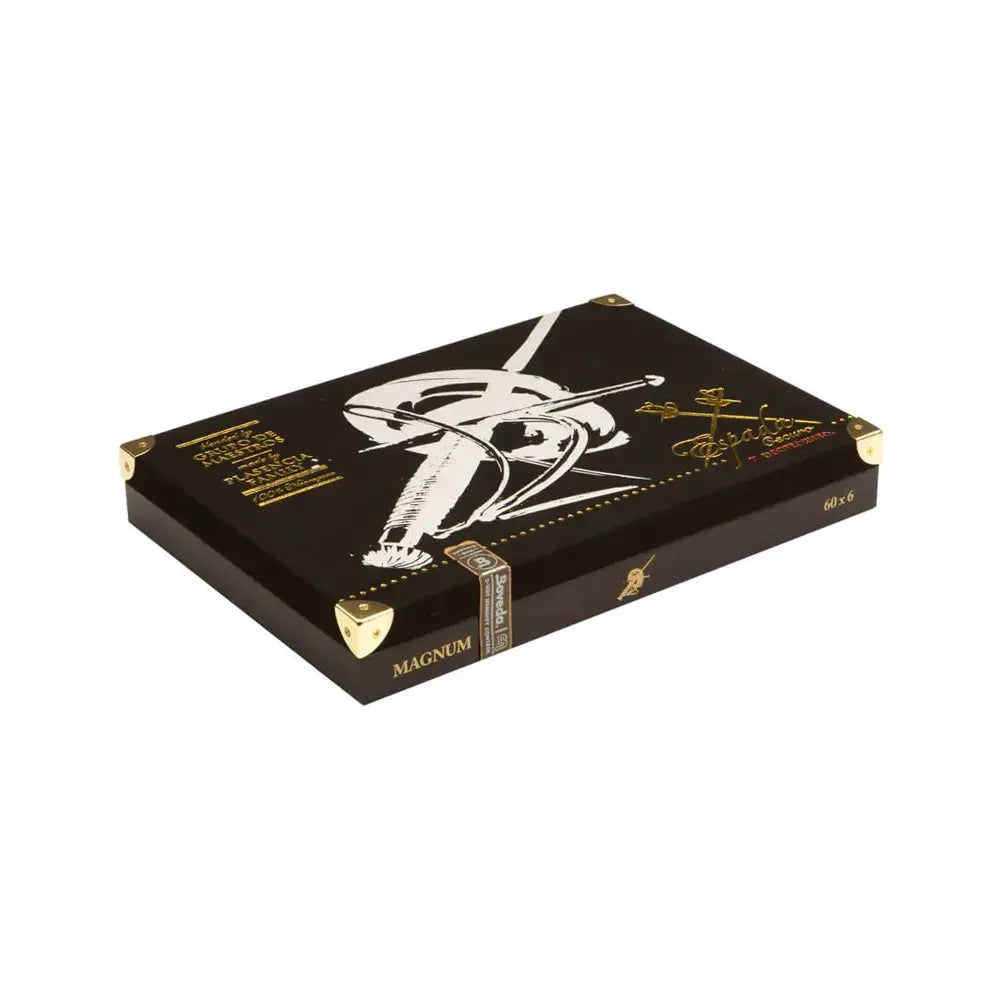 Montecristo Espada Oscuro Magnum Especial Closed Box
