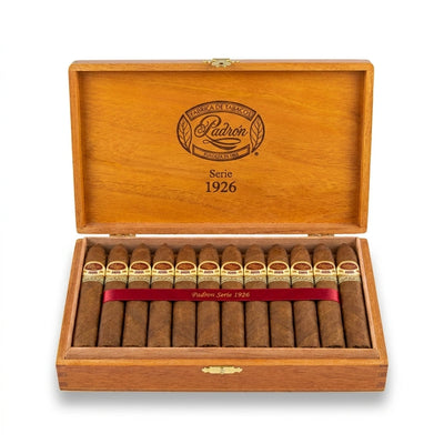 Padron 1926 Anniversary No.2 Natural open box
