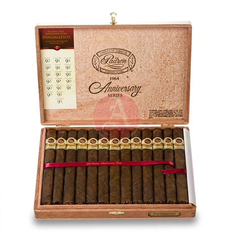 Padron 1964 Anniversary Diplomatico Maduro Open Box