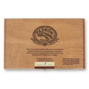 Padron Thousand Series Palmas Natural Closed Box