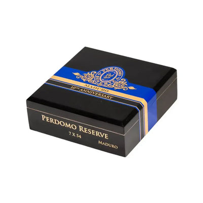 Romeo y Julieta Reserve Maduro Churchill