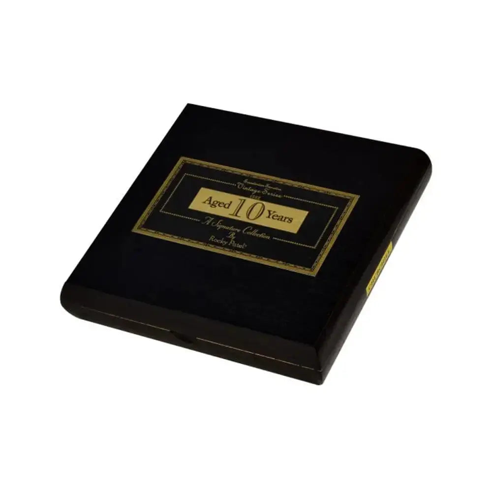 Rocky Patel Vintage 1992 Churchill Closed Box