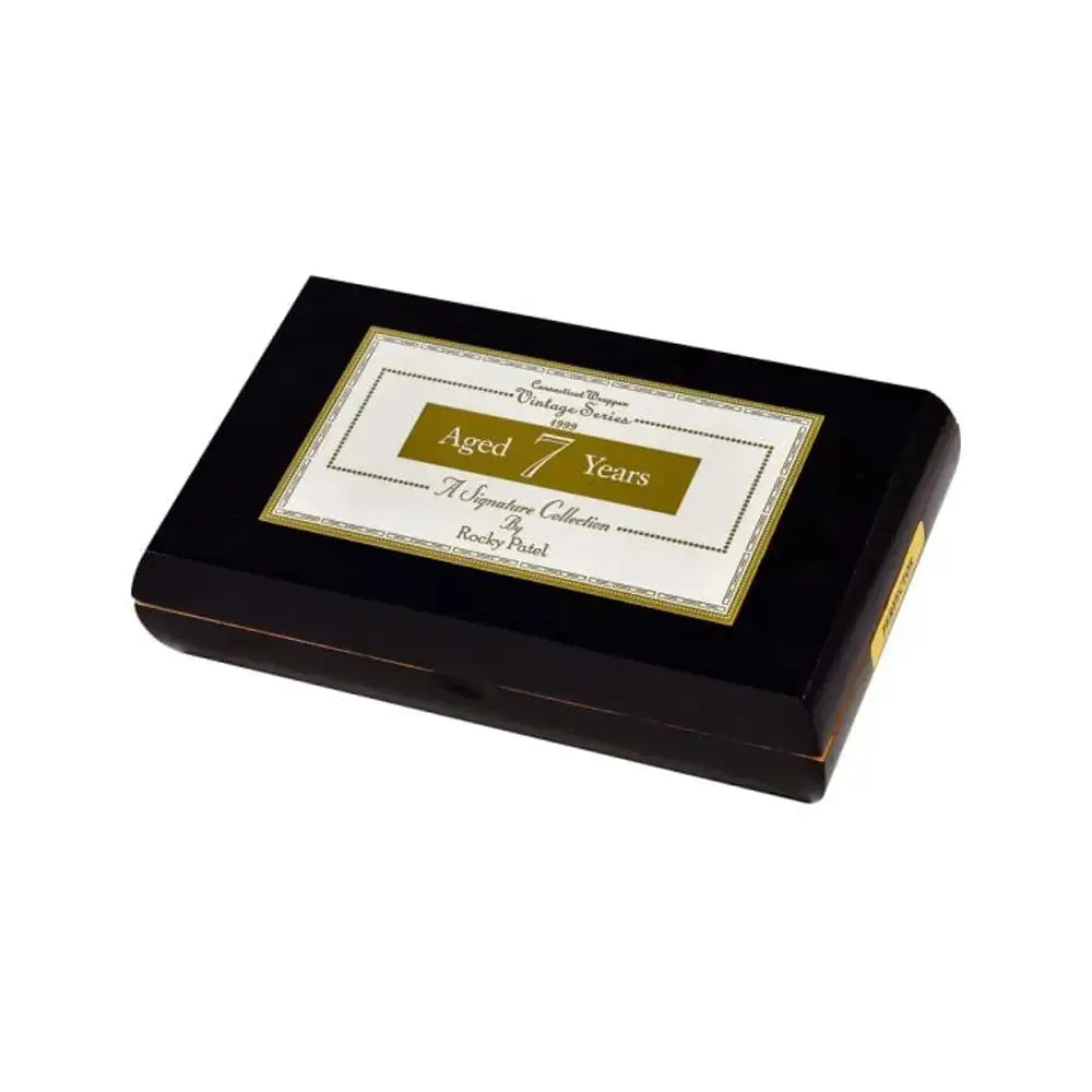Rocky Patel Vintage 1999 Connecticut Perfecto Closed Box