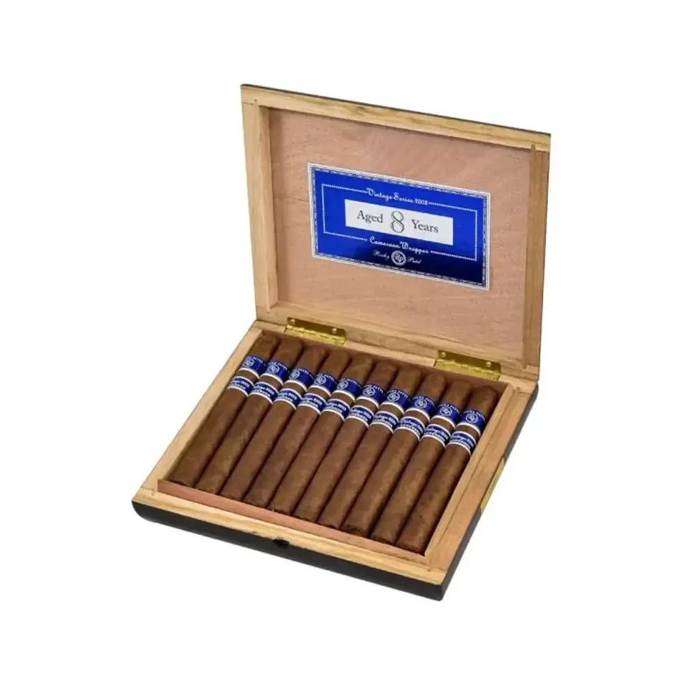 Rocky Patel Vintage 2003 Toro Open Box